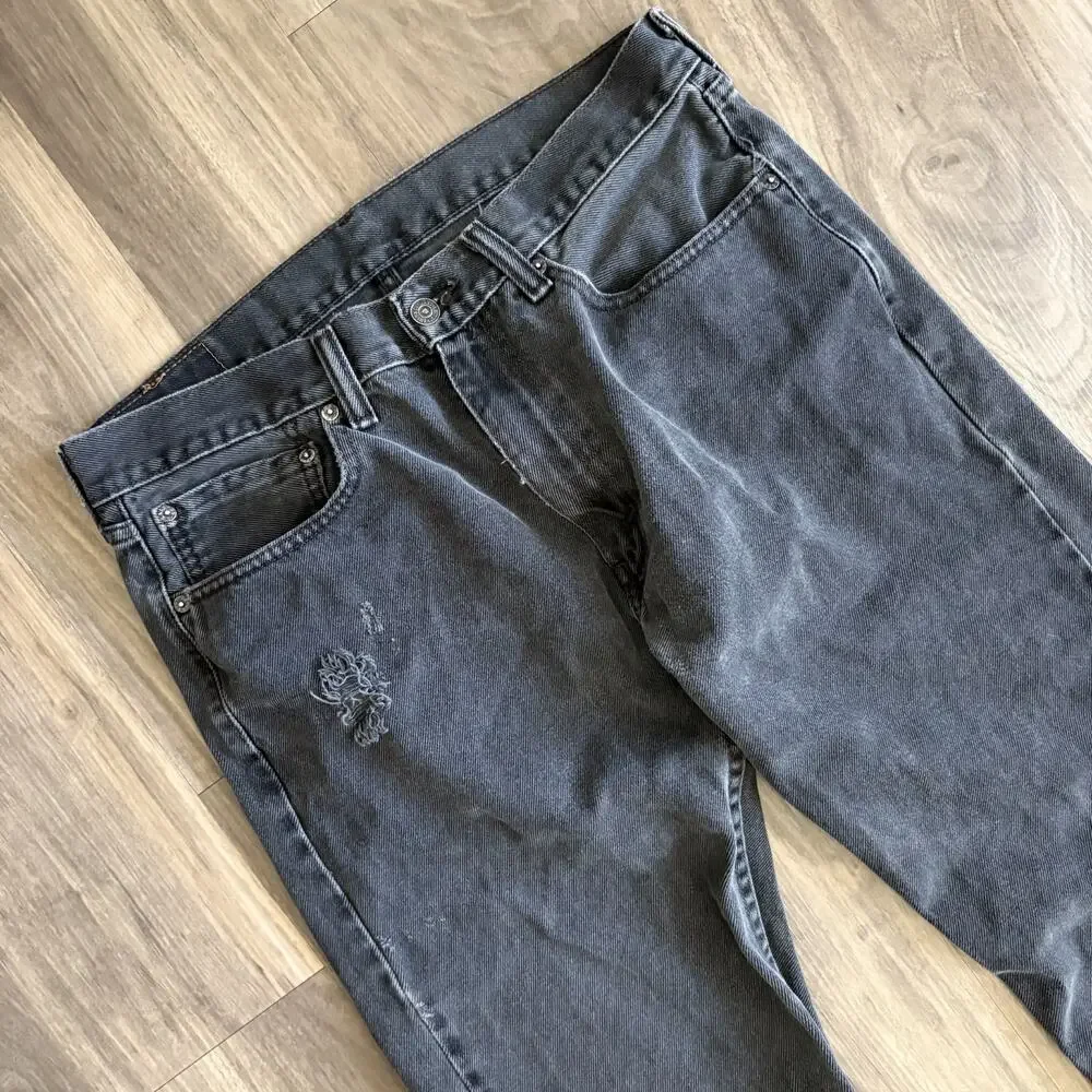 Vintage Y2K Levi’s 505 Jeans Men's Size 34x34 Straight Leg Black Denim Faded